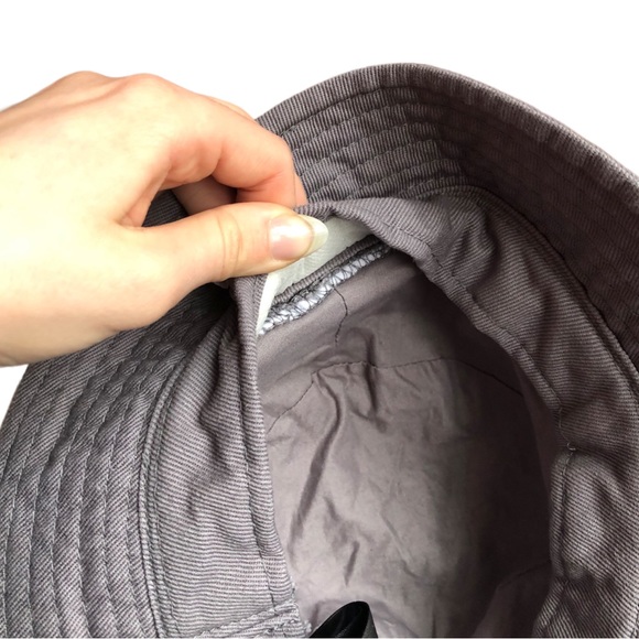 H&M light grey bucket hat small - Picture 6 of 7